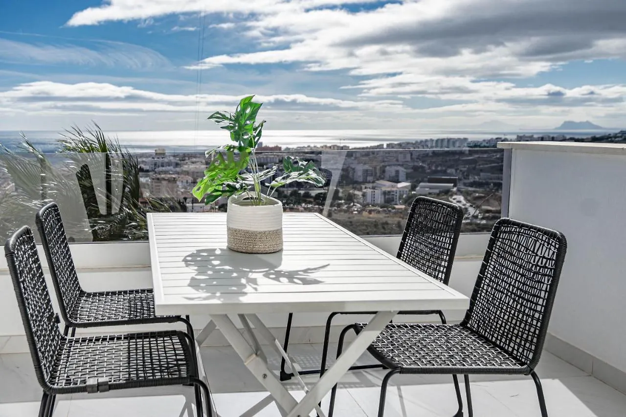 Lae212D - Penthouse With Roof Terrace And Stunning Sea Views Apartment Estepona Spain