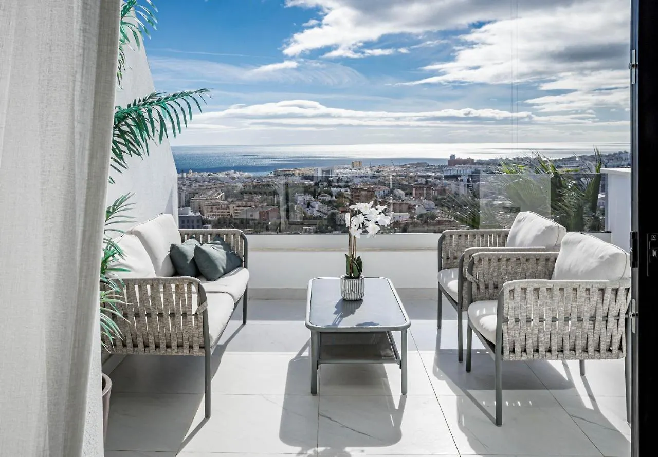 Lae212D - Penthouse With Roof Terrace And Stunning Sea Views Apartment Estepona