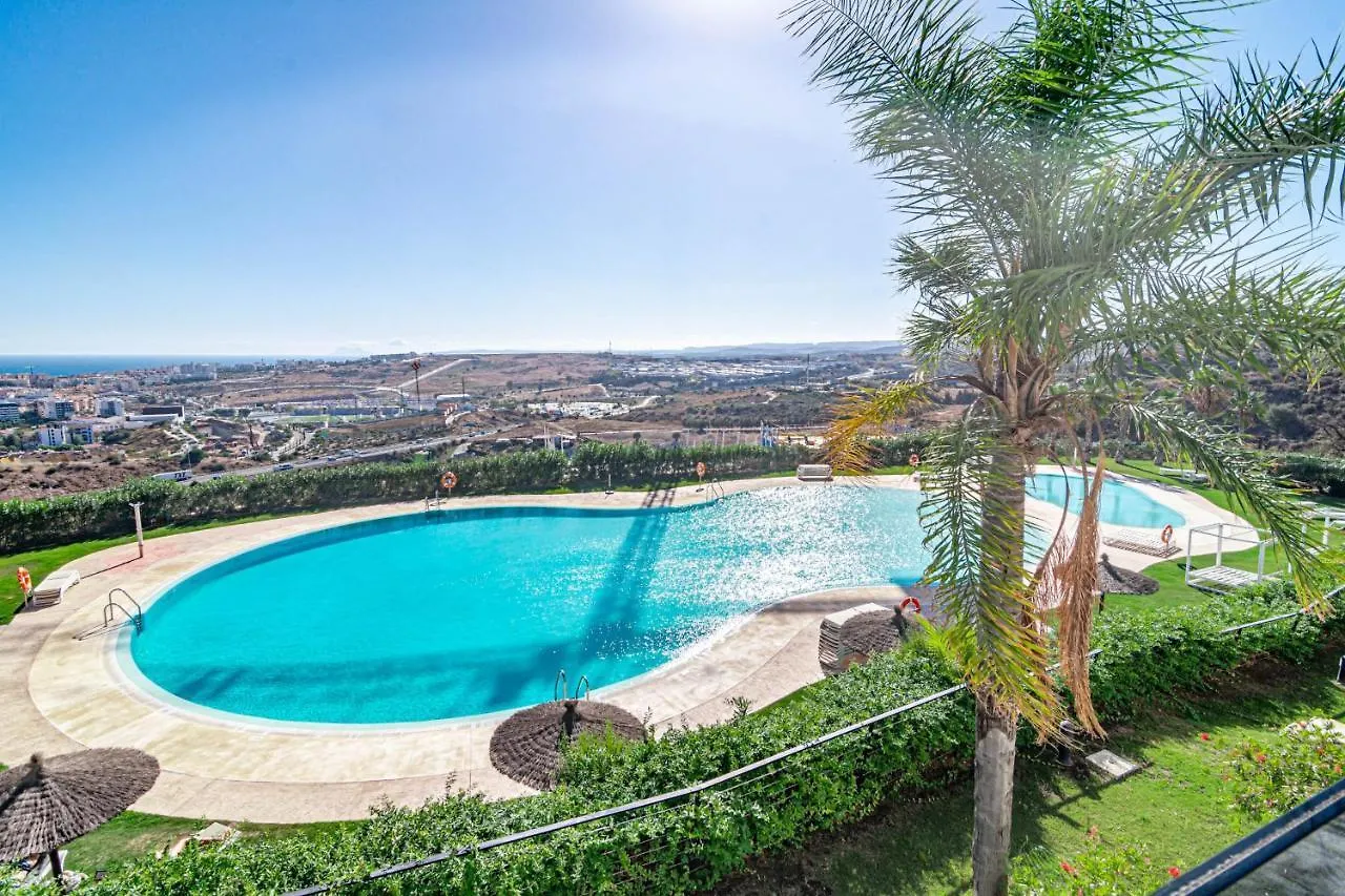 Lae212D - Penthouse With Roof Terrace And Stunning Sea Views Apartment Estepona